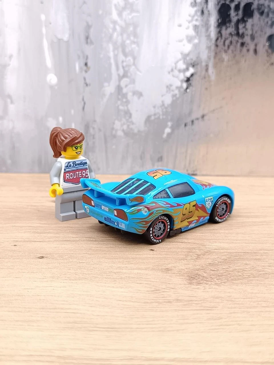 Carro Flash McQueen - Brinquedo novo (CDS07) – photo 2